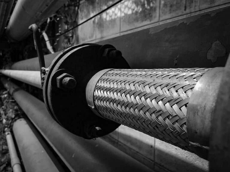 Braided stainless steel flexible metal hose installation and braid detail
